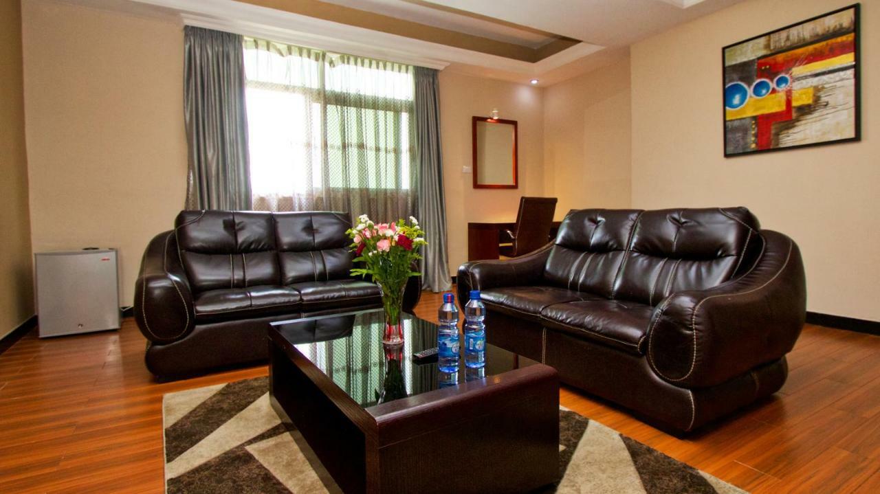 Yinm Furnished Apartment Addis Ababa Eksteriør billede