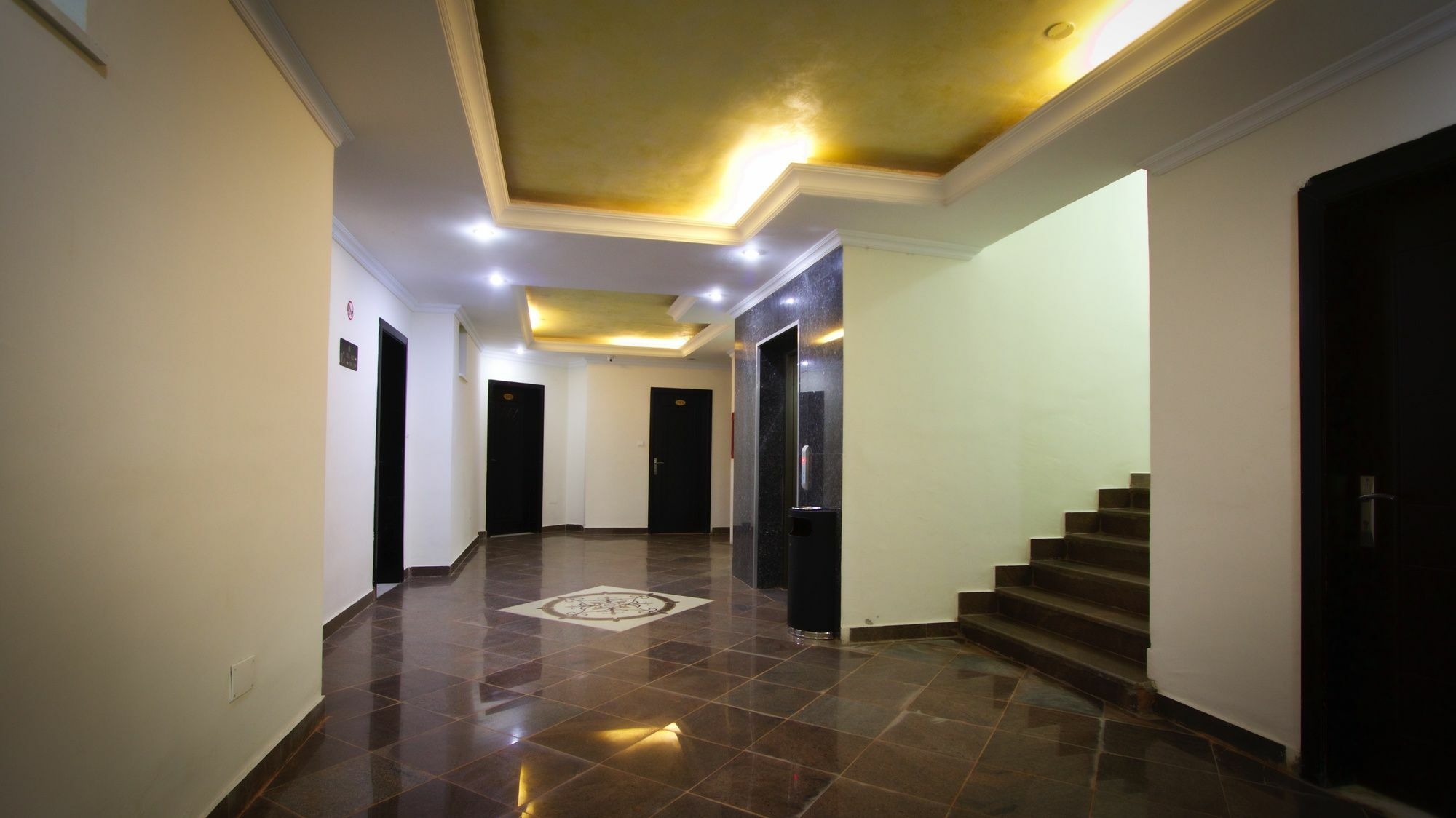 Yinm Furnished Apartment Addis Ababa Eksteriør billede